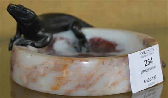 Lizard ashtray